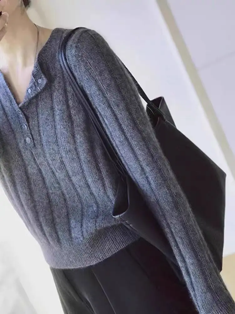 Koreanische Atmosphäre trägt graue Textur mit unten Kaschmirpullover Pullover Damen neuer Pullover mit Außenseite.