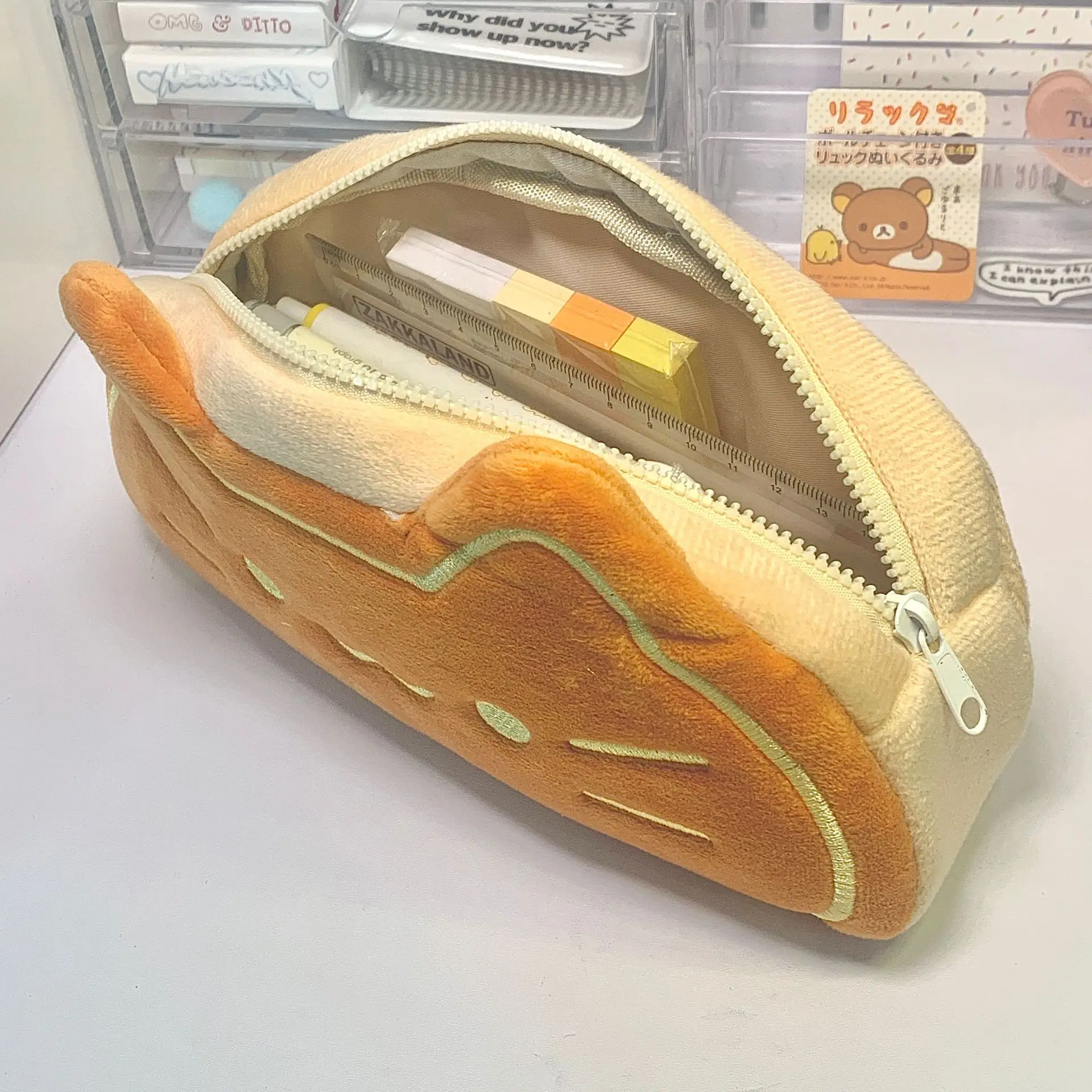 حافظة أقلام من القطيفة على شكل قطة كراميل - سعة كبيرة، هدية عيد ميلاد مثالية لطلاب المدارس الابتدائية والثانوية