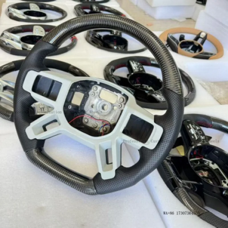 Suitable for Land Rover Defender 90 110/130 carbon fiber steering wheel modification