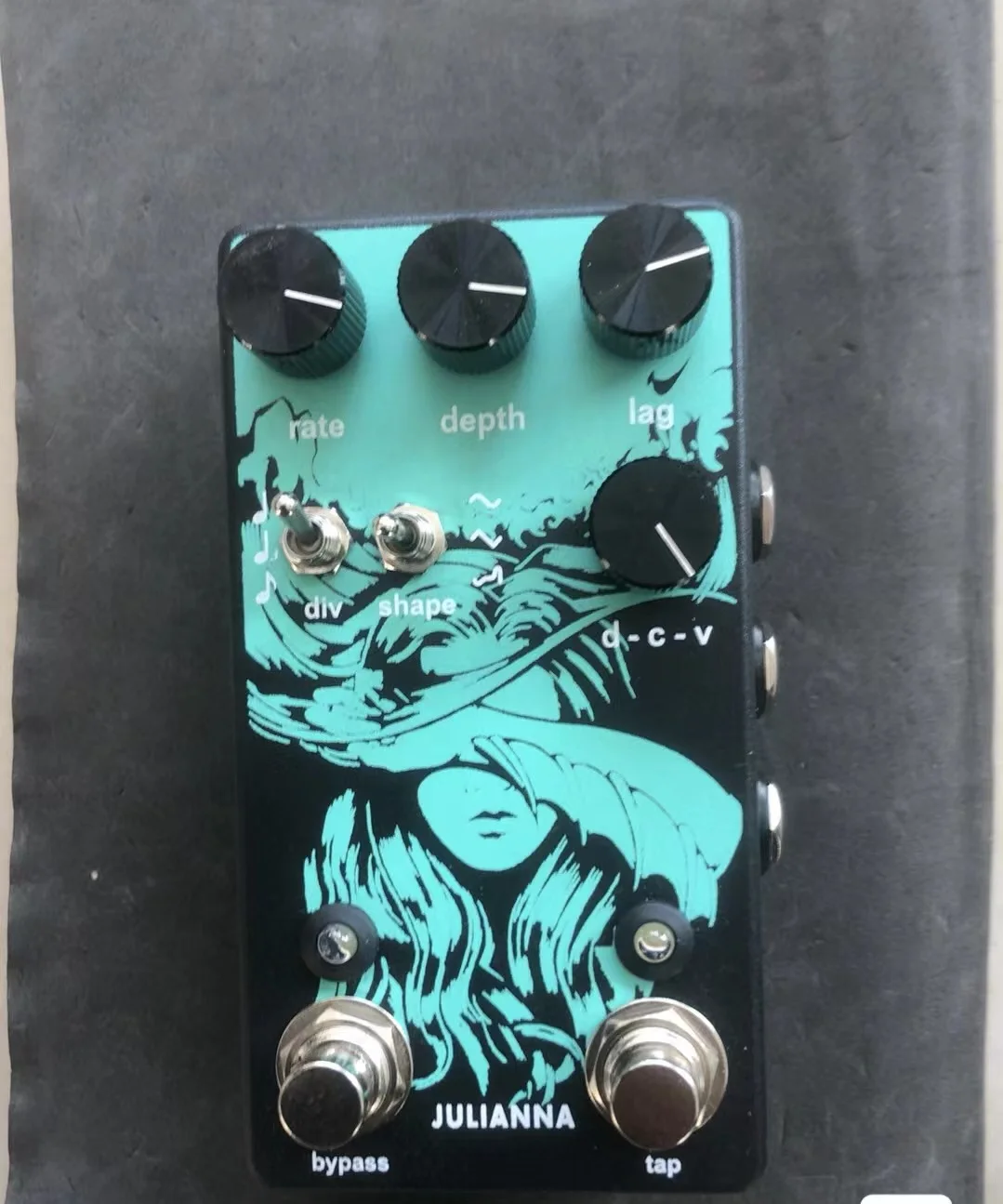 LILT Guitar Pedal Seademon Stereo Chorus Guitar Effector