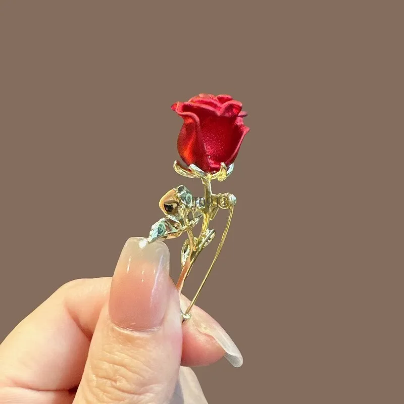 Легкая роскошная брошь в виде розы, женские аксессуары, темпераментные универсальные аксессуары для костюма