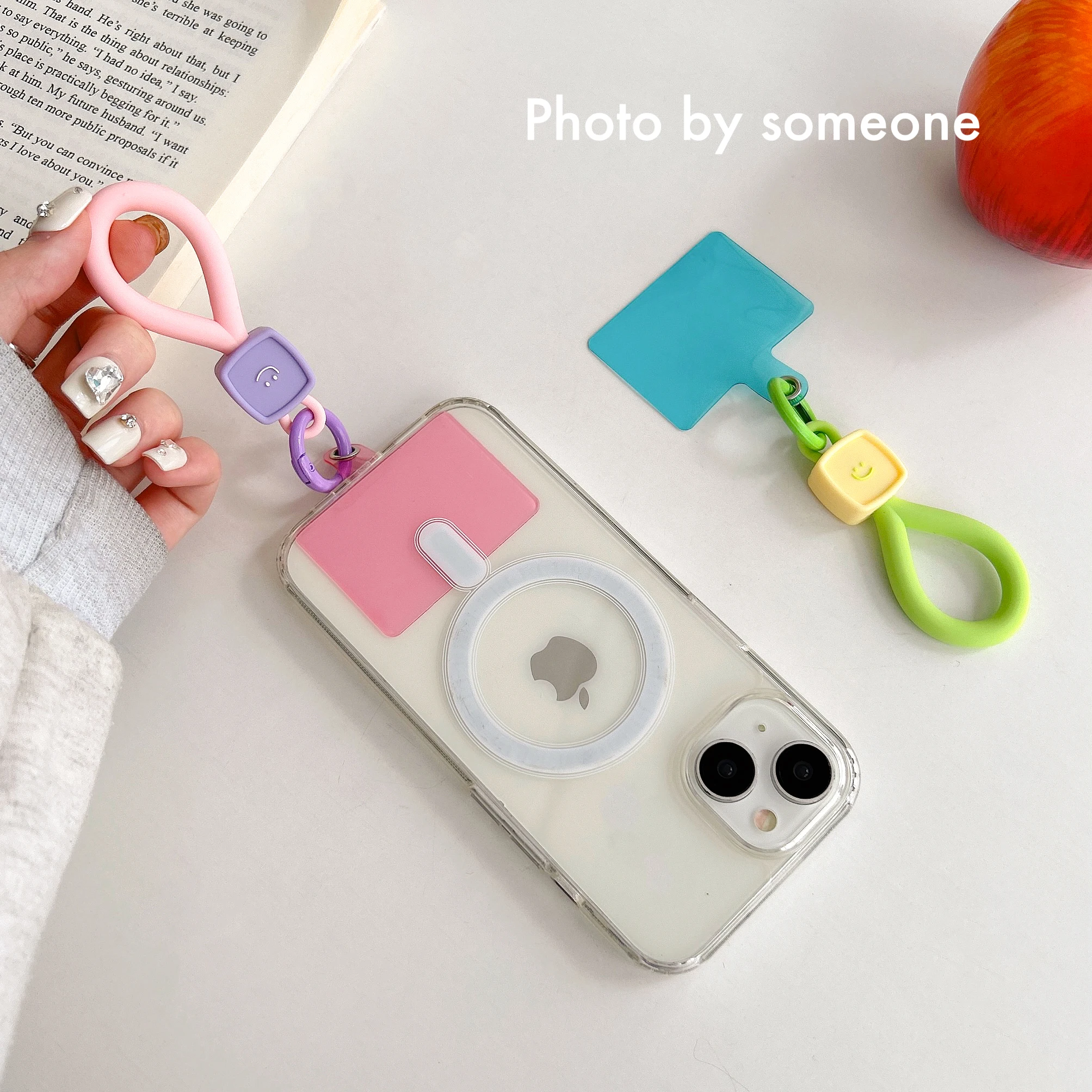 

Korean Cute Colorful Happy Silicone Pendant Beded Strap Phone Chain For iPhone Bag Bag Girl Keyring Bracelet Hanging Cord Gift