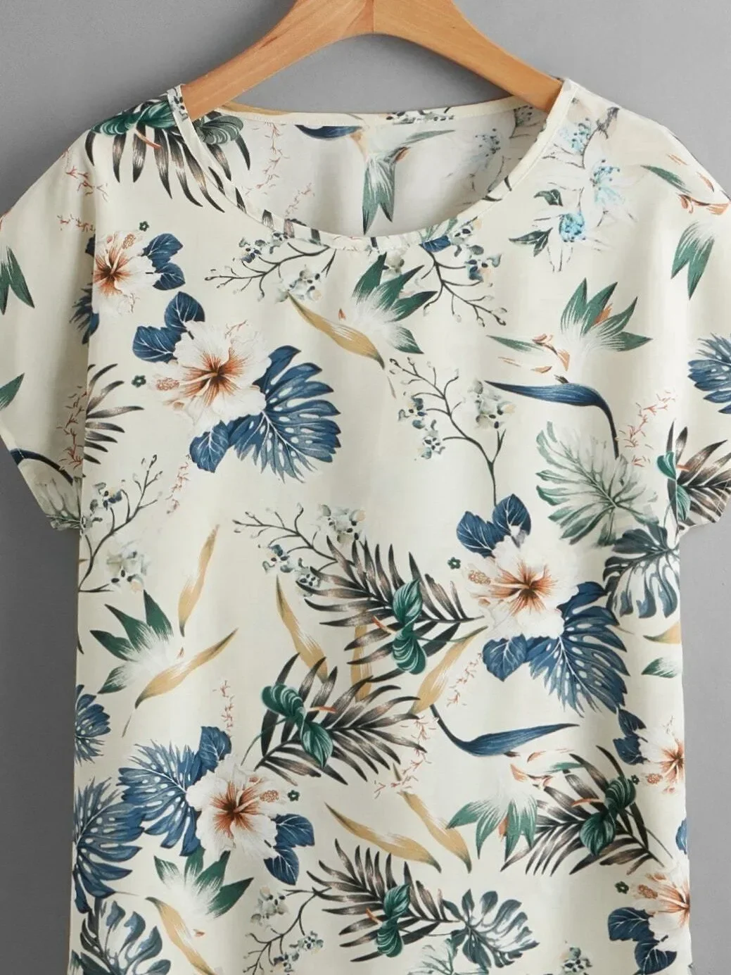 Ladies Batwing Sleeve Tropical Print Top Women Blouse Shirts