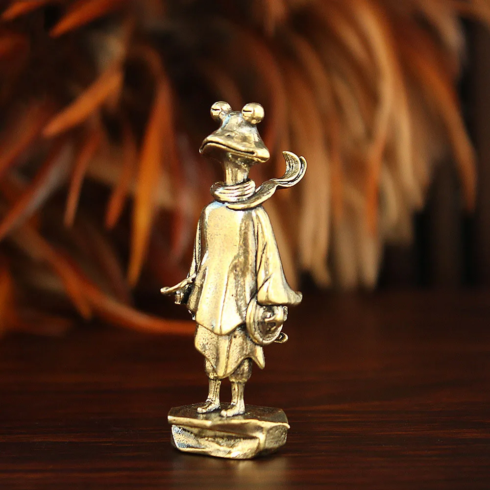 Brass Swordsman Frog Small Statue Vintage Animal Characters Miniatures Figurines Desktop Decorations Crafts Home Decor Ornaments