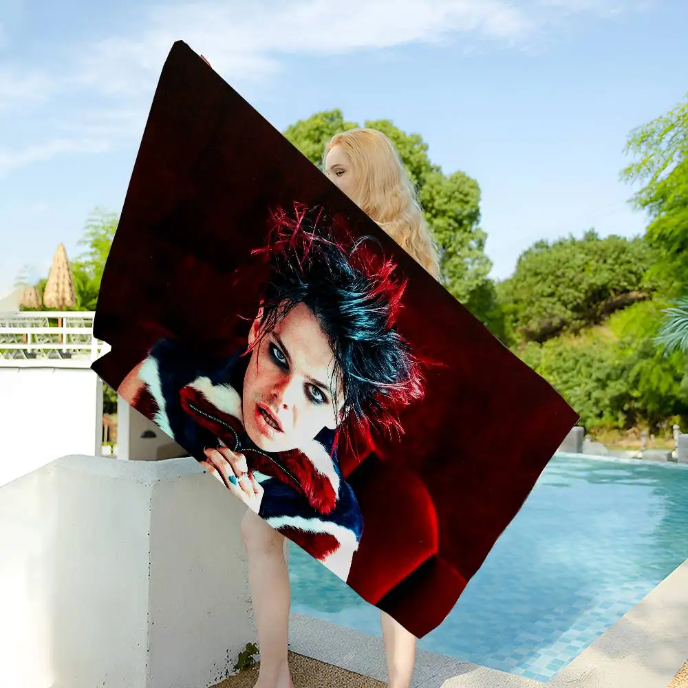 Rock Singer Yungblud Big Microfiber Beach Towels Quick Dry Towel Sand Beach Towels Pool Towel for Travel Swim Pool Yoga