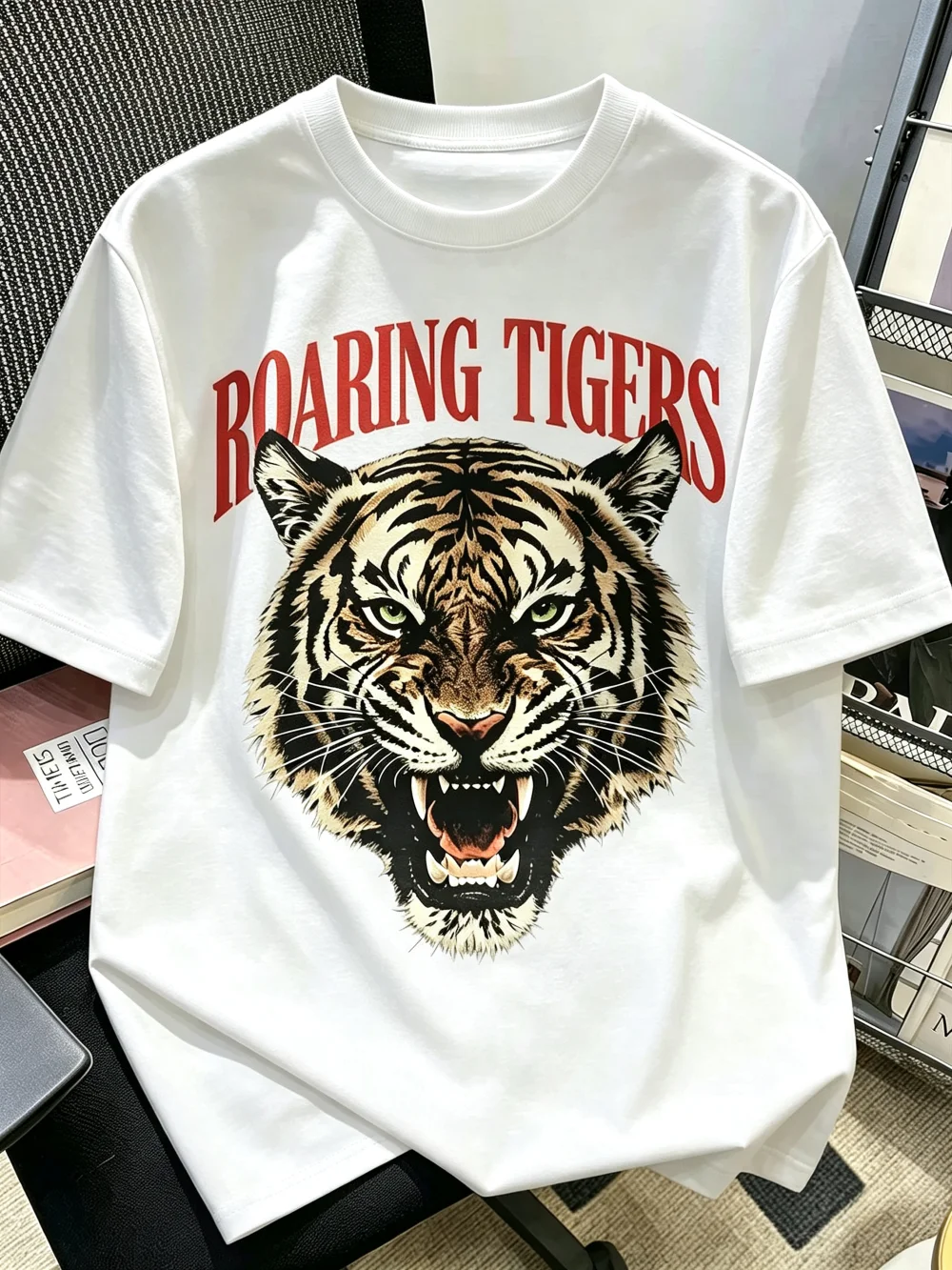 2026 New Family Matching T‑Shirt Roaring Tiger Head Wild Animal Retro Red Text Front Print Oversized Cotton Short Tops