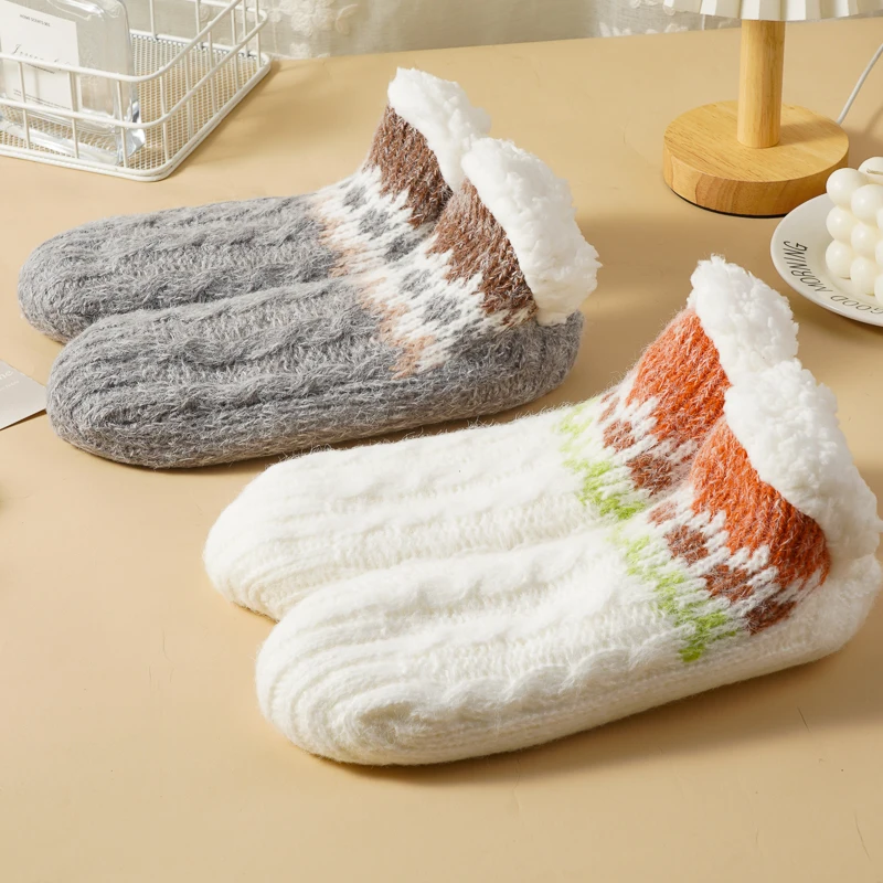

New Ultra-thick Velvet Non-slip Slipper Socks Women Autumn Winter Warm Socks with Coral Fleece for Comfortable Home Floor Socks