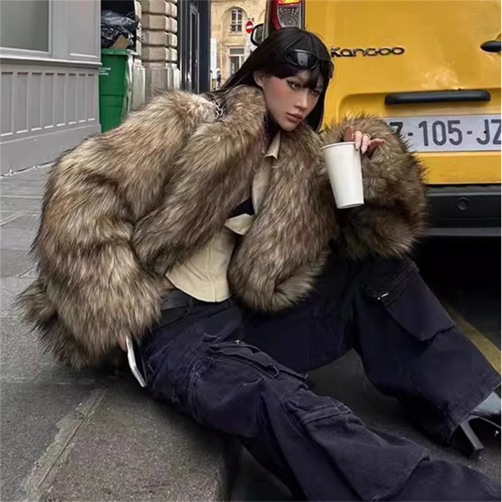 Winter namaakbontjassen Dames Winter Nieuw in jassen V-hals Volledige mouwen Pluche pluizige dameskleding Warme milieuvriendelijke bovenkleding