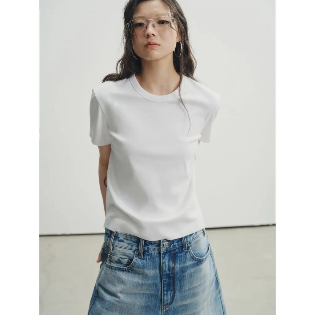 

Washed Cotton Short-Sleeved T-Shirt Soft Comfortable Stylish Modified Shoulder Shape Right Shoulder for Women