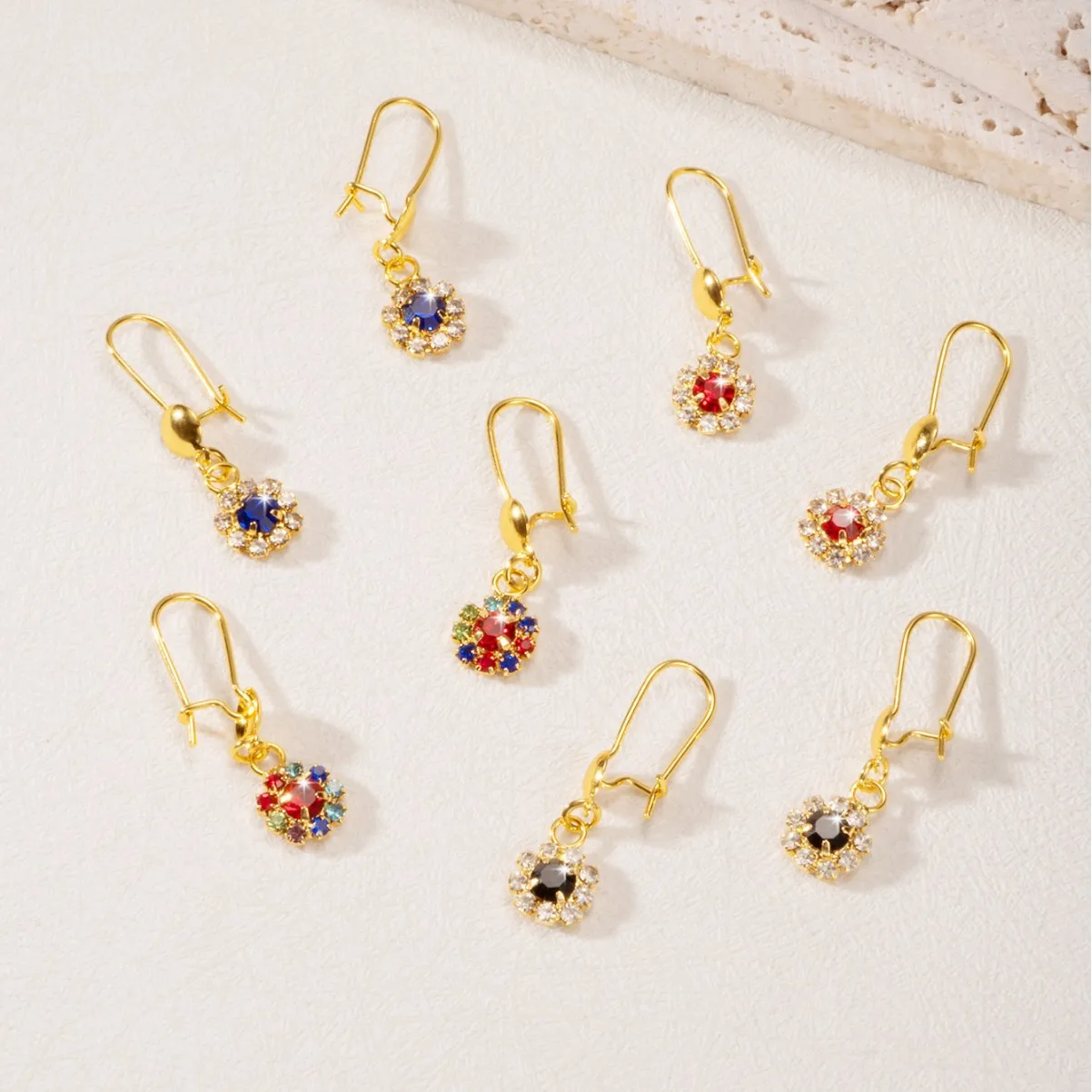 9999 gold diamond-studded lace earrings - sophisticated and exclusive, high-end ear jewelry for women with a touch of design