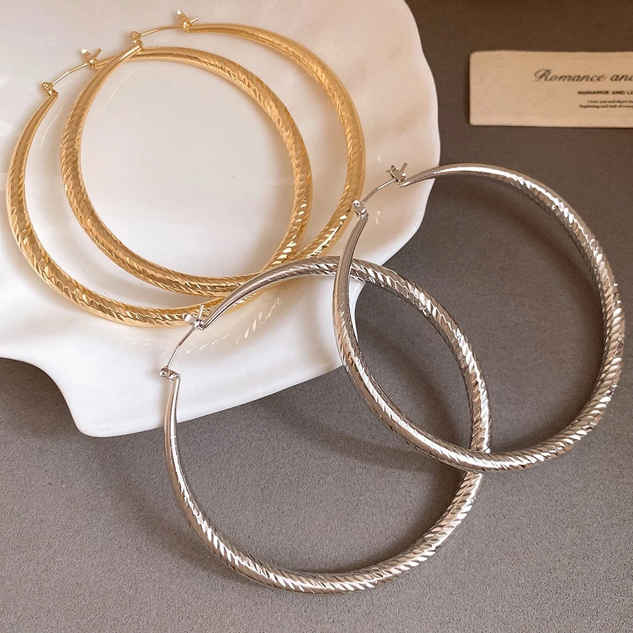 Textured Hoop Earrings Suitable for Women Daily Collocation Travel Party and Various Festival Gift Giving