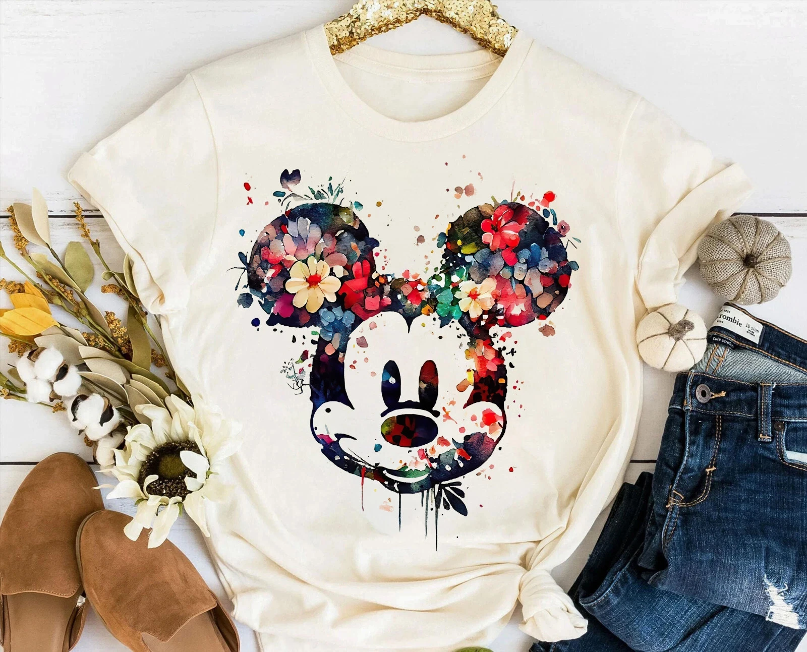 

2025 Summer New Mickey and Minnie Mouse Portraits Watercolor Art T-shirt Mickey and Friends Shirt Animation Shidi Family Shirt