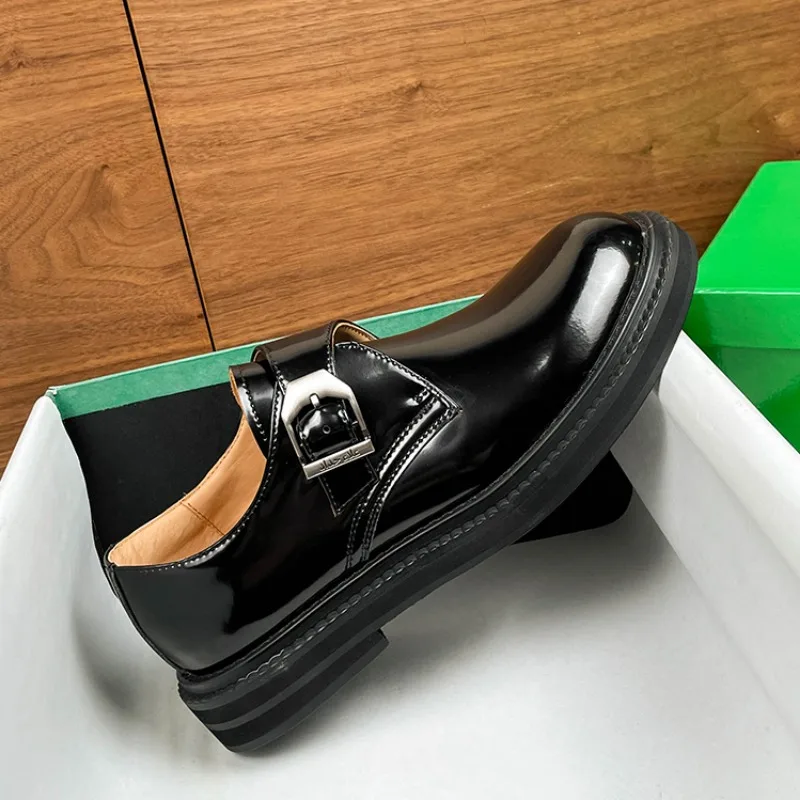 

Luxury Fashion Men Derby Shoes Genuine Leather Thick Sole British Office Business Casual Shoes High-end Drees Munk Shoes