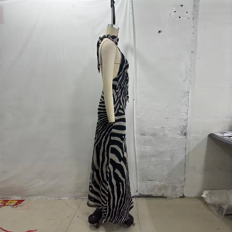 Zebra-Bedrucktes Neckholder-Maxikleid für Damen, Sexy, Ärmellos, Rückenfrei, Tailliert, Hüftbetont, Schlankes Abendkleid, Elegante Damenroben – Detail 4