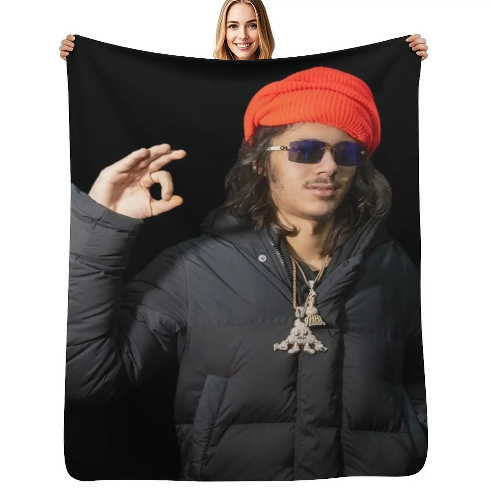 

Babytron In The Studio Turban Posing Throw Blanket warm winter Bed covers Moving Plaid Blanket