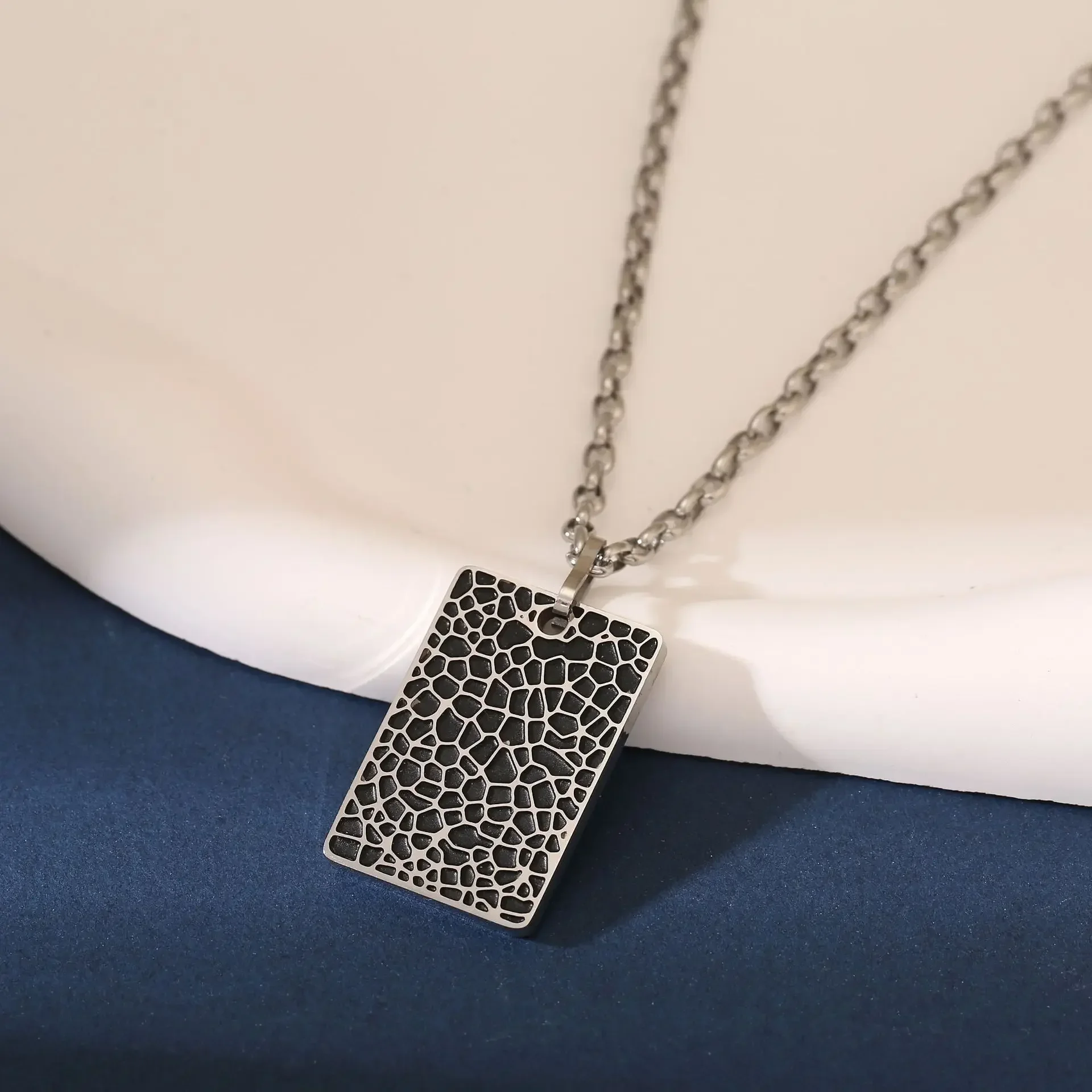 Stainless Steel New Stone Pattern Exquisite Necklace Exclusive Design Waterproof  Unisex Accessories Stylish Design Daily Gifts