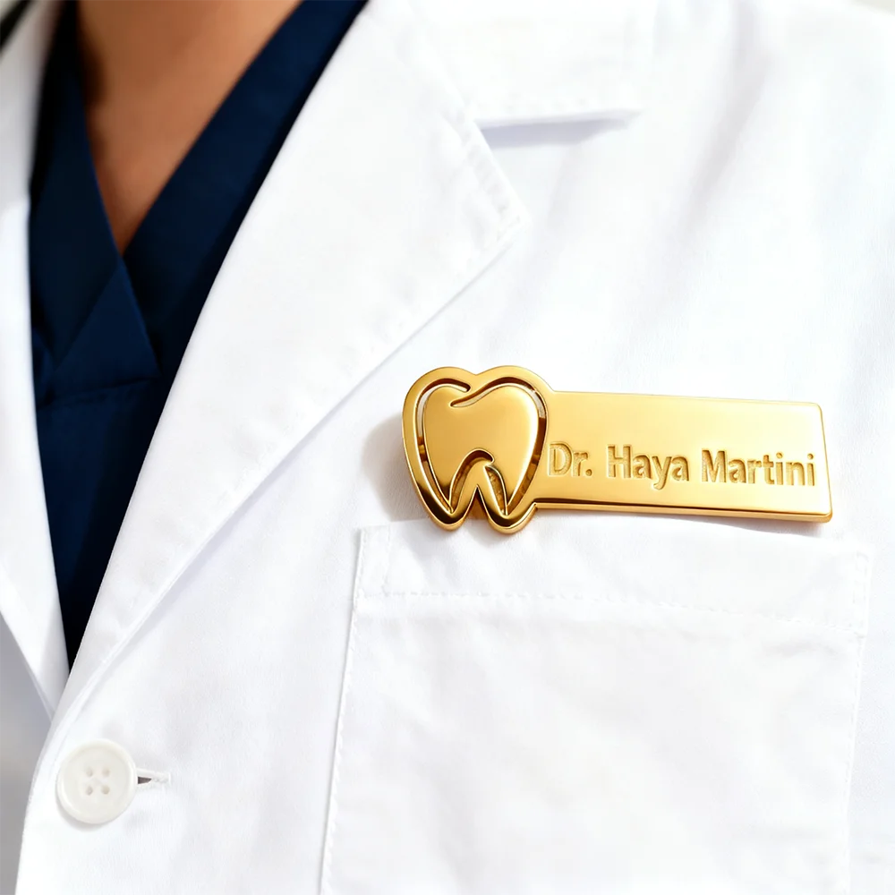 

Custom Gold Medical Brooch Dentist Logo Personalized Pin Badges Stainless Steel Jewelry for Doctor Medical Students Accessories