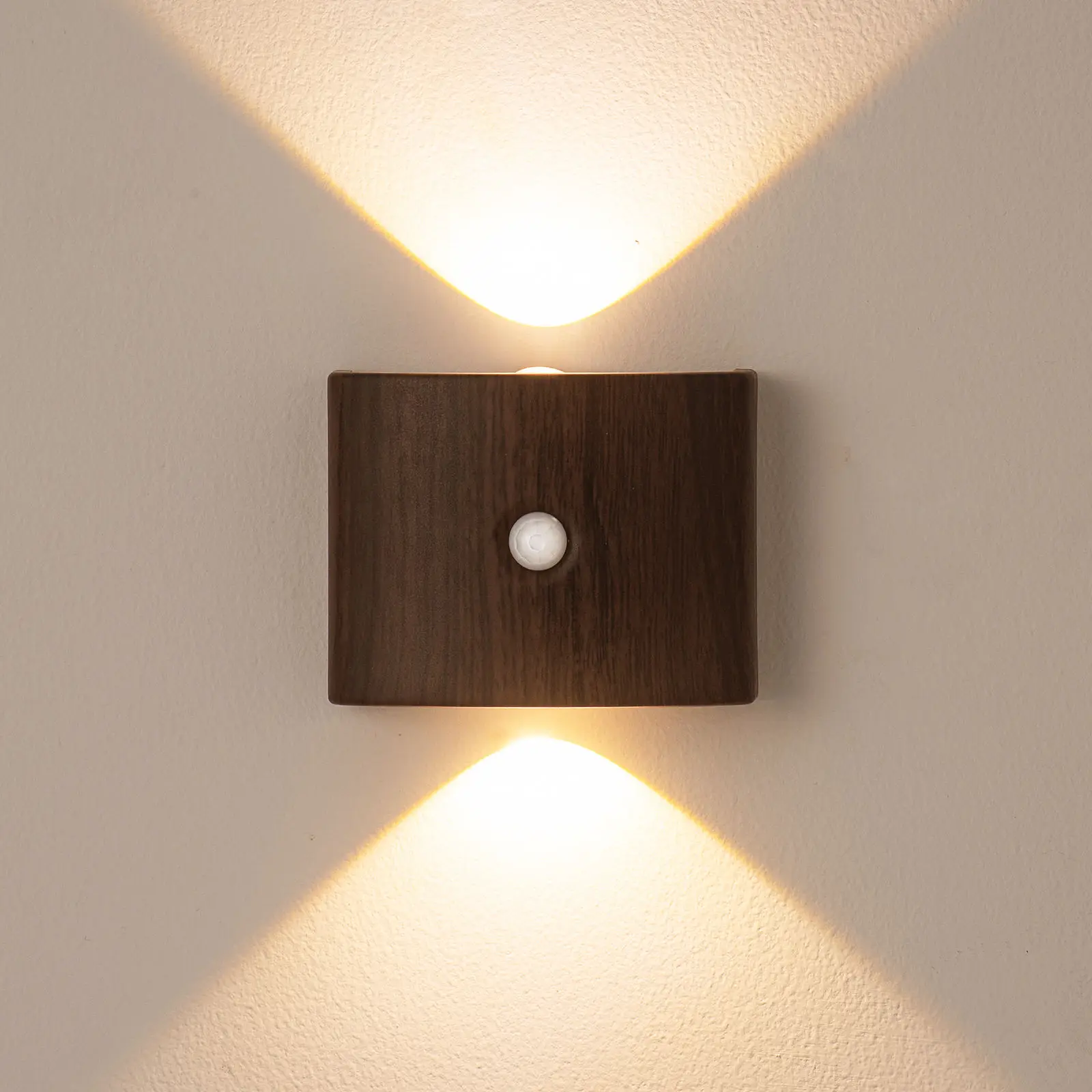 

Morden Wireless Magnetic Motion Sensor Wall Light RGB Smart Home USB Rechargeable Night Light Bedroom Bedside LED Wall Lamps
