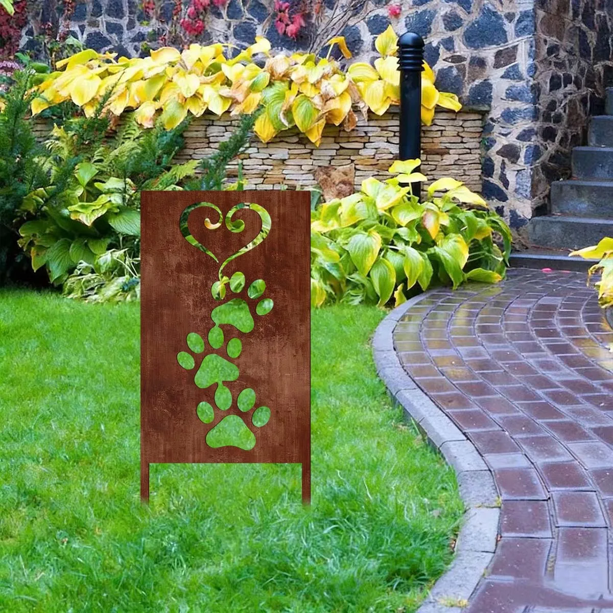 A Rusty Metal Dog Paw Print Garden Screen Outdoor Statue, Suitable for Outdoor Lawns and Gardens; Easily Installed in Gardens