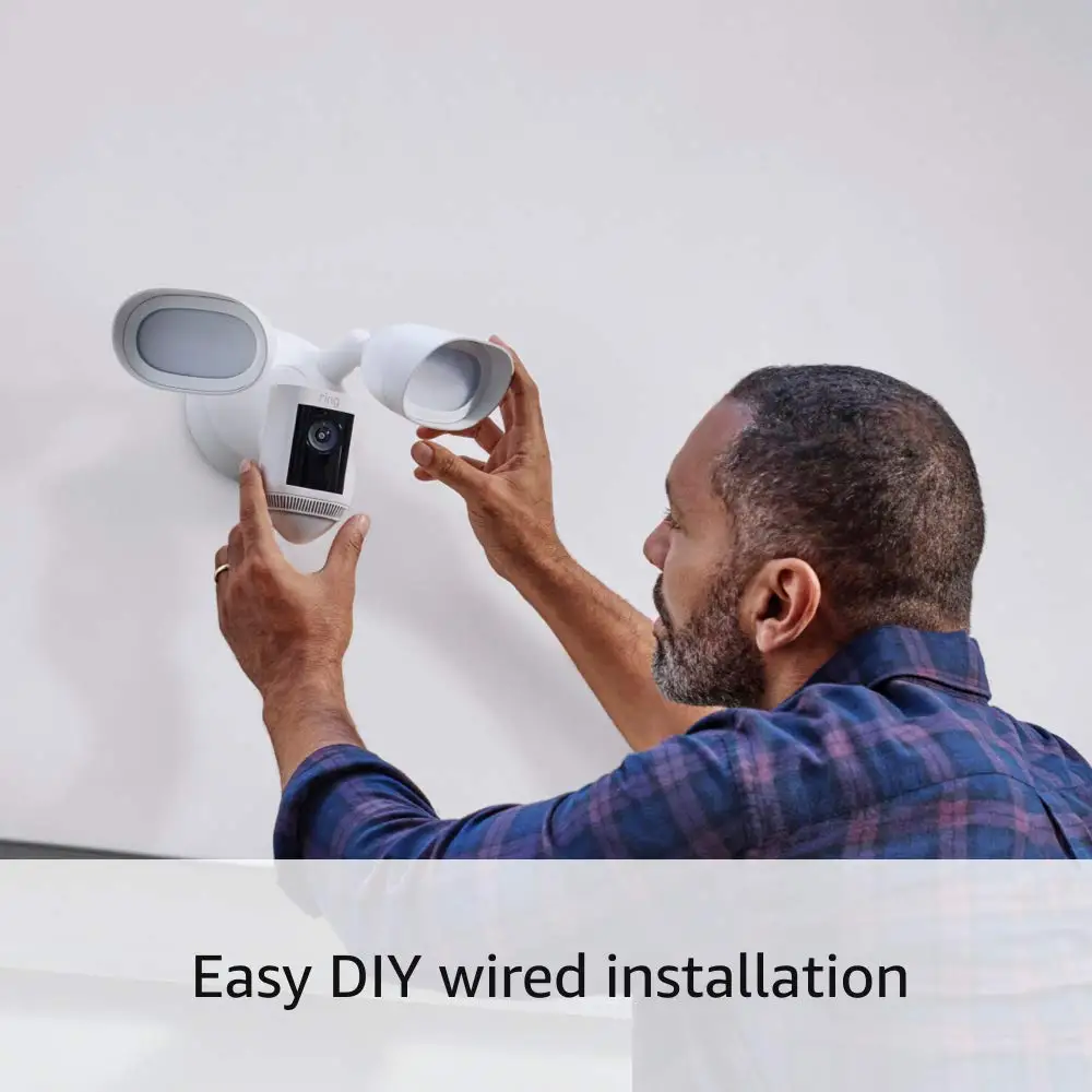 Like-New Floodlight Cam Wired Pro with Bird’s Eye View and 3D Motion Detection, White