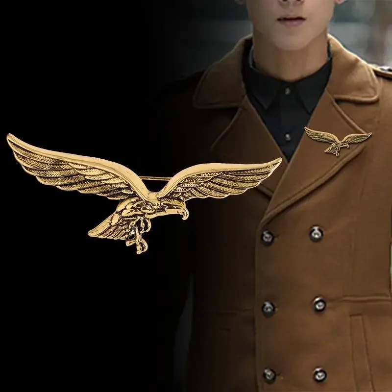 Retro Punk Eagle Brooch Flying Eagle Animal Pin Men and Women Fashion Trend Clothing Accessories Jewelry Gifts