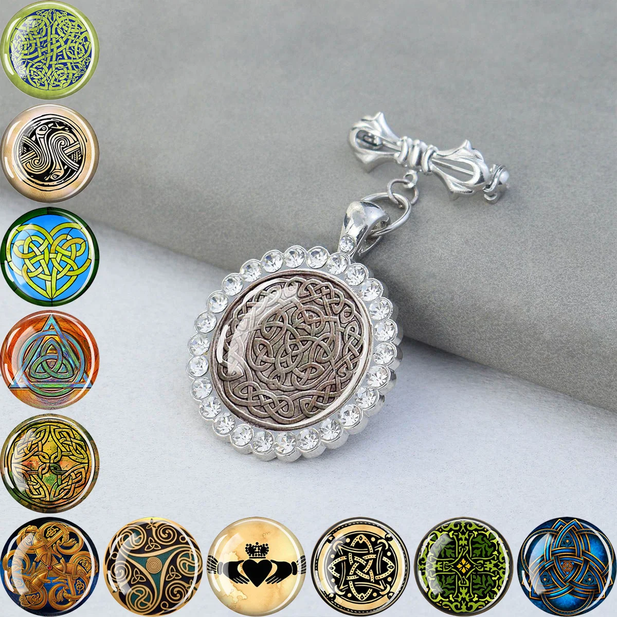 1PC Celtic Themed Circular Glass Brooch with Artificial Cubic Zirconia Trim, Suitable for Holiday Parties and Birthday Gifts.