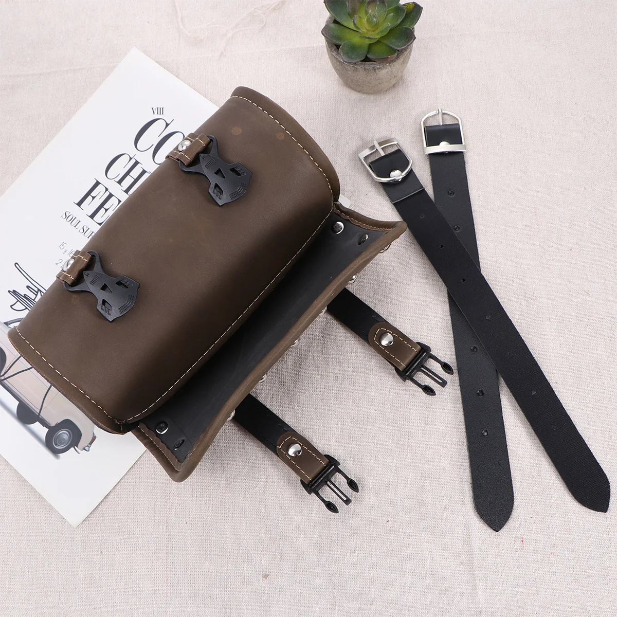 

Motorcycle Saddlebag Waterproof Synthetic Storage Bag For Electric Bike Side Box Durable Pu Studs Green