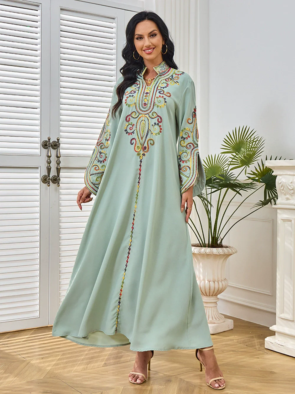 الشرق الأوسط السعودي رداء دبي التجمع السياحي مسلم فاخر موضة حبل التطريز أنيقة فستان بكم طويل عباية