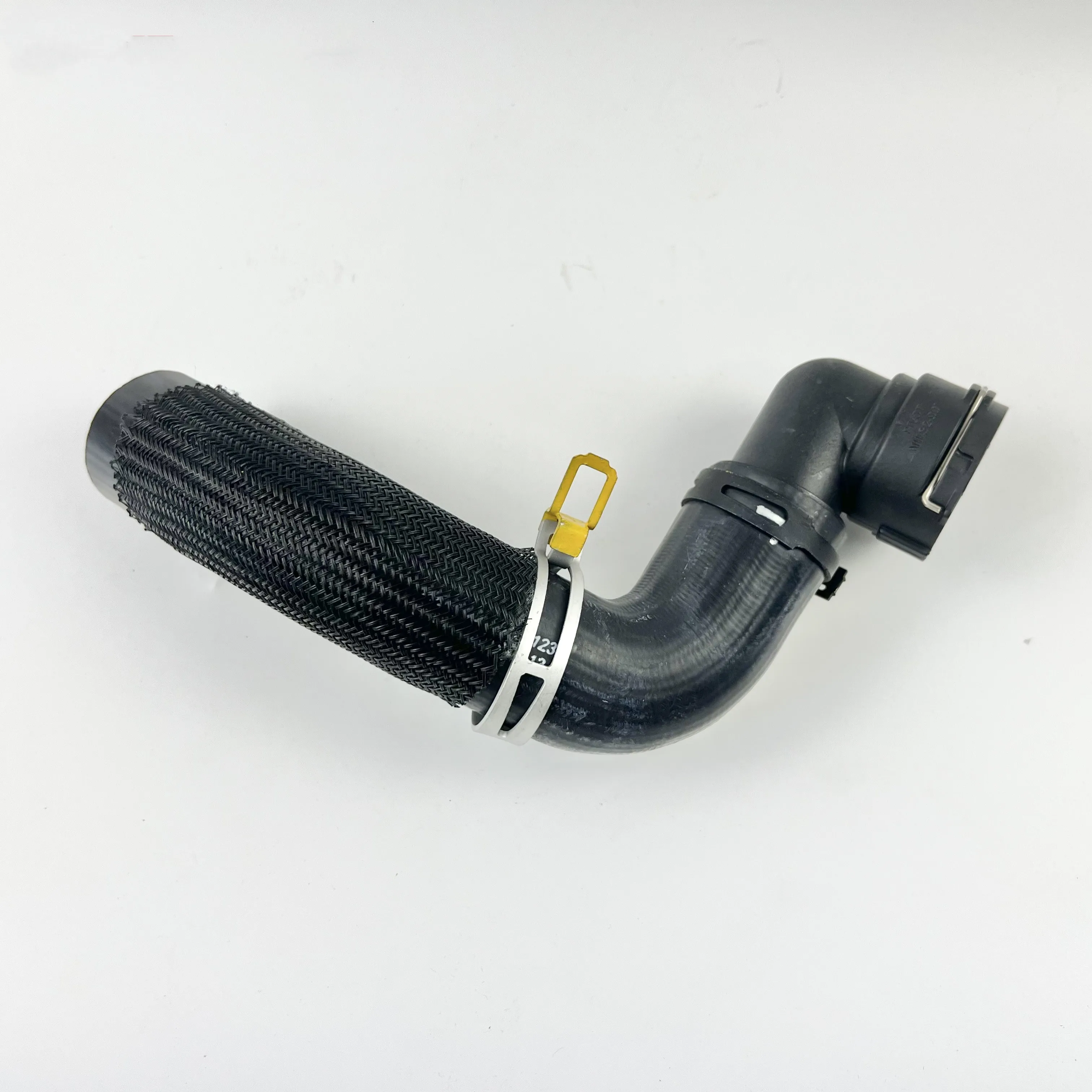 

95390893 95390894 Car Rubber Upper Radiator Hose Engine Coolant Water Pipe to Fuel Tank For 2012-2016 Horton Cruze JG JH 1.8L