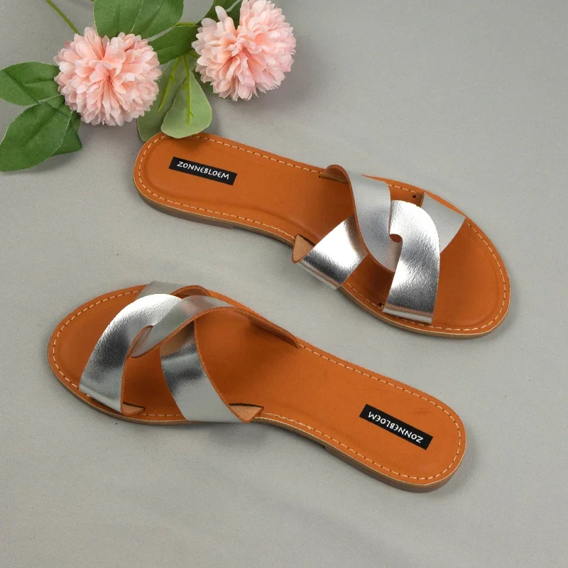 New 2024 Women Slippers Flat Summer Shoes Woman Outside Peep Toe Cross Beach Slides Leather Brand Designer Ladies Sandals