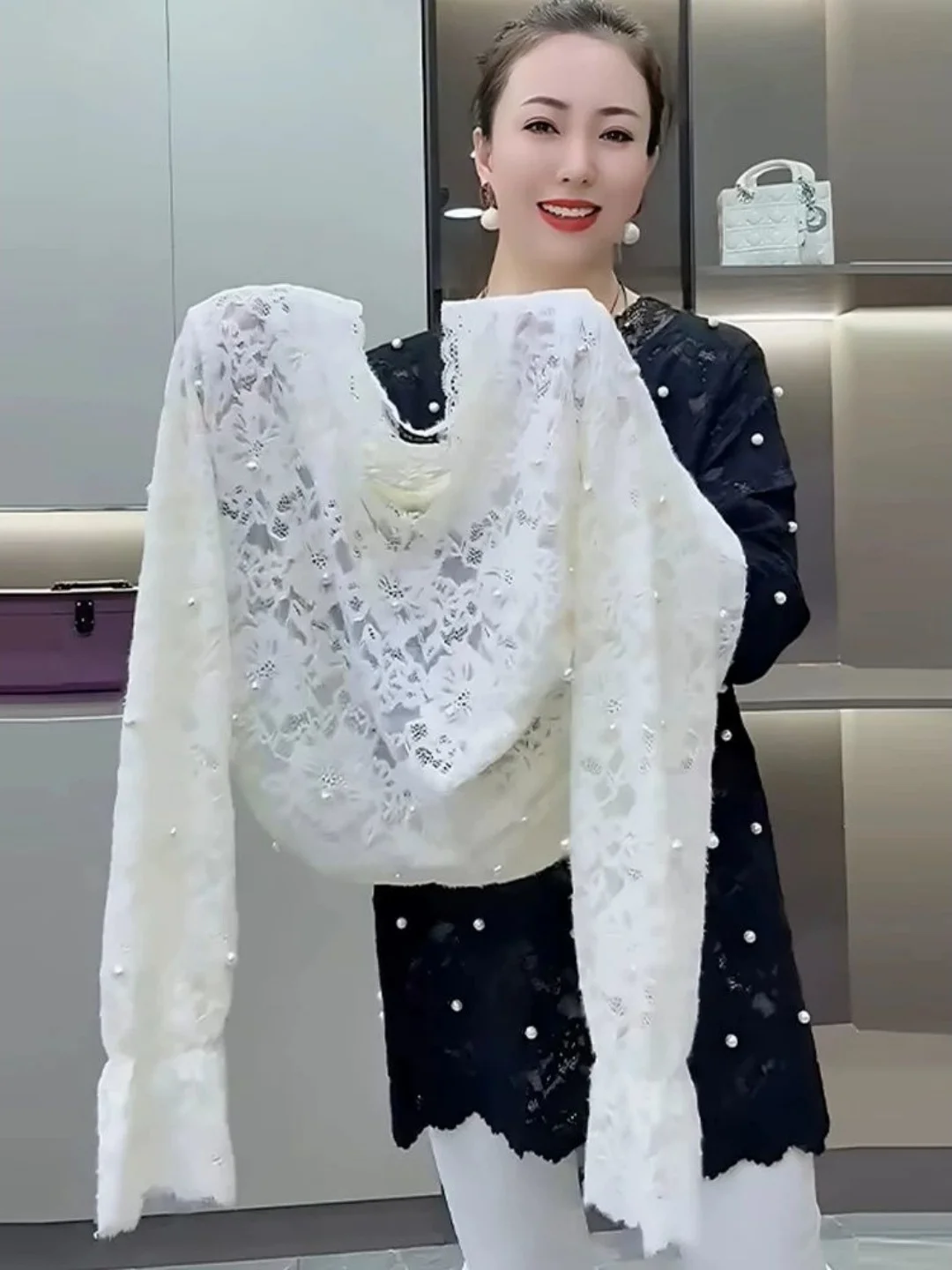 

Heavy Embellied Lace irt Women's V-Ne Long Sve Transparent Versatile Slimming Base Layer Top Large Size Korean Sle