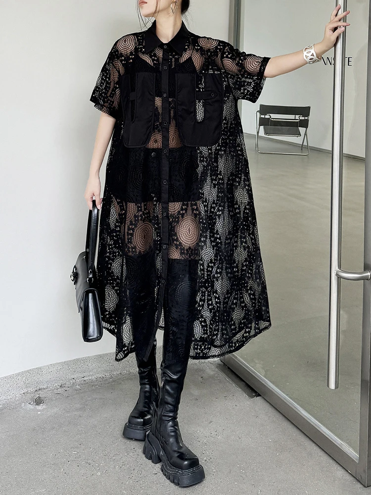 [EAM] Women Black Lace Perspective Big Size Long Shirt Dress New Lapel Short Sleeve Fashion Tide Spring Summer 2024 1DH6075