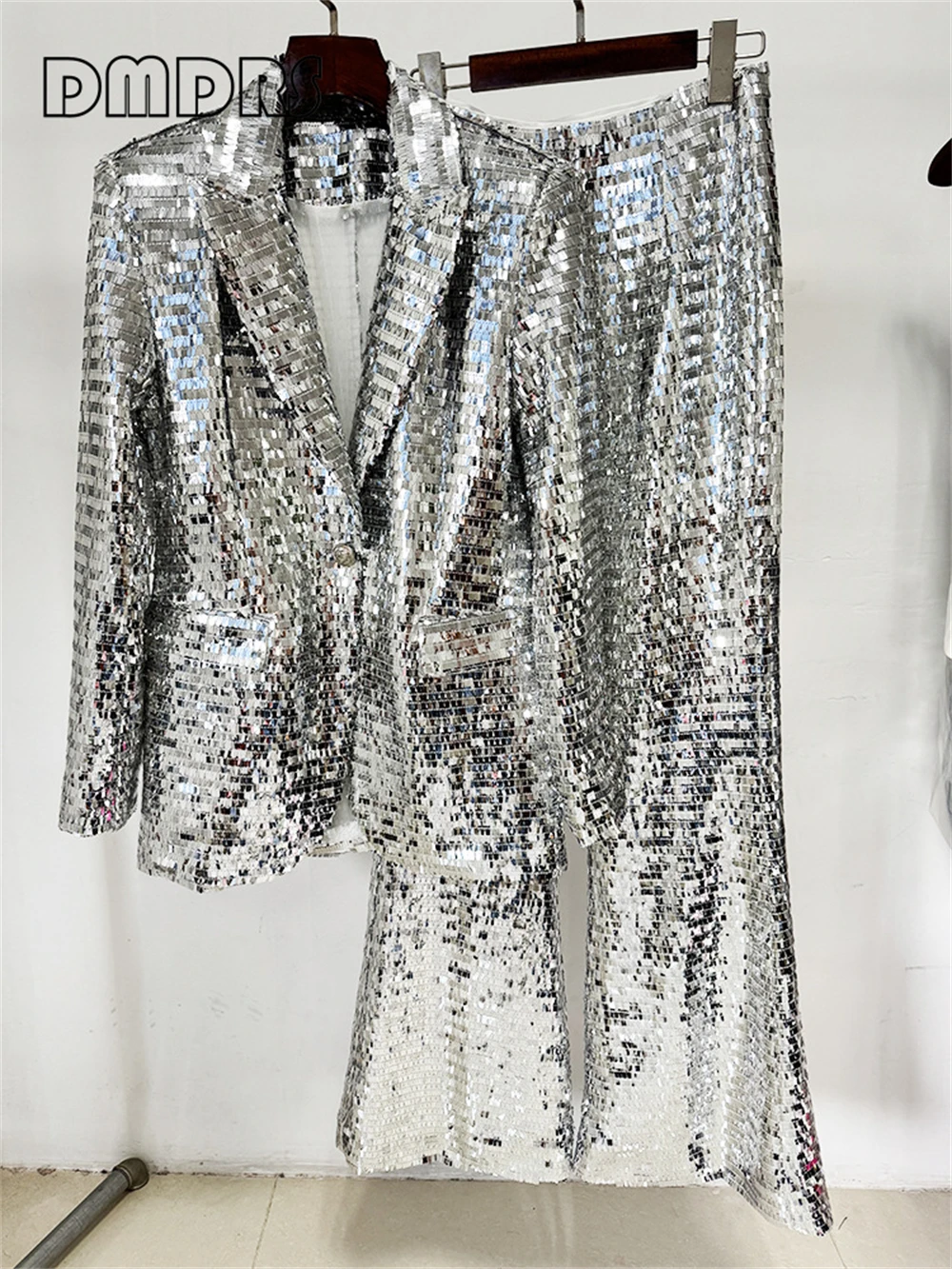 Two Pieces Silver Sequins Suit Set for Women, One Button Regular Fit Blazer Wide Pants Plus Size Women's Fashion Party Suits