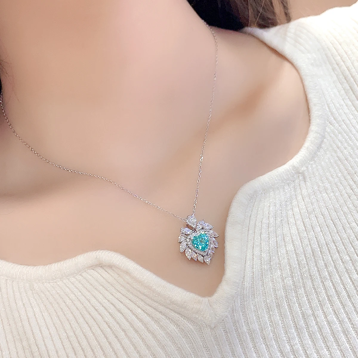 

NEO CARAT 1.77CT Paraiba Women's Pendant Necklace 925 Sterling Silver Unique Heart-Shaped Fine Jewelry Commemorative Gift