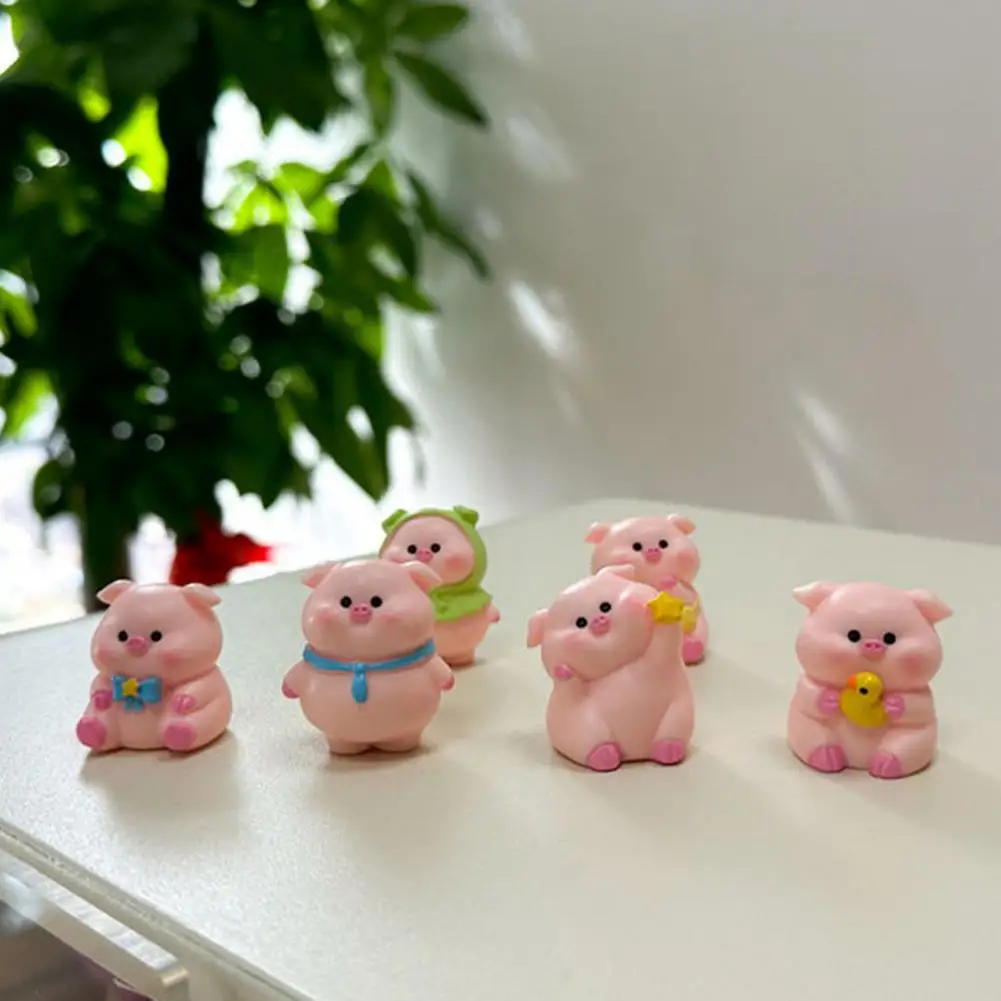 Pig Statue with Raincoat Ornament Small Pink Piglet Figurine with Raincoat Yellow Duck Micro Landscape Ornament for Home
