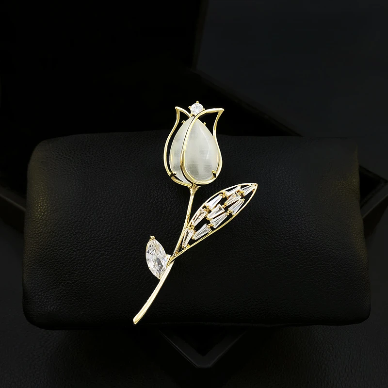 

1882 Exquisite Tulip Flower Brooch Women's Suit Bouquet Pin Luxury Clothes Neckline Corsage High-End Accessories Jewelry Gifts