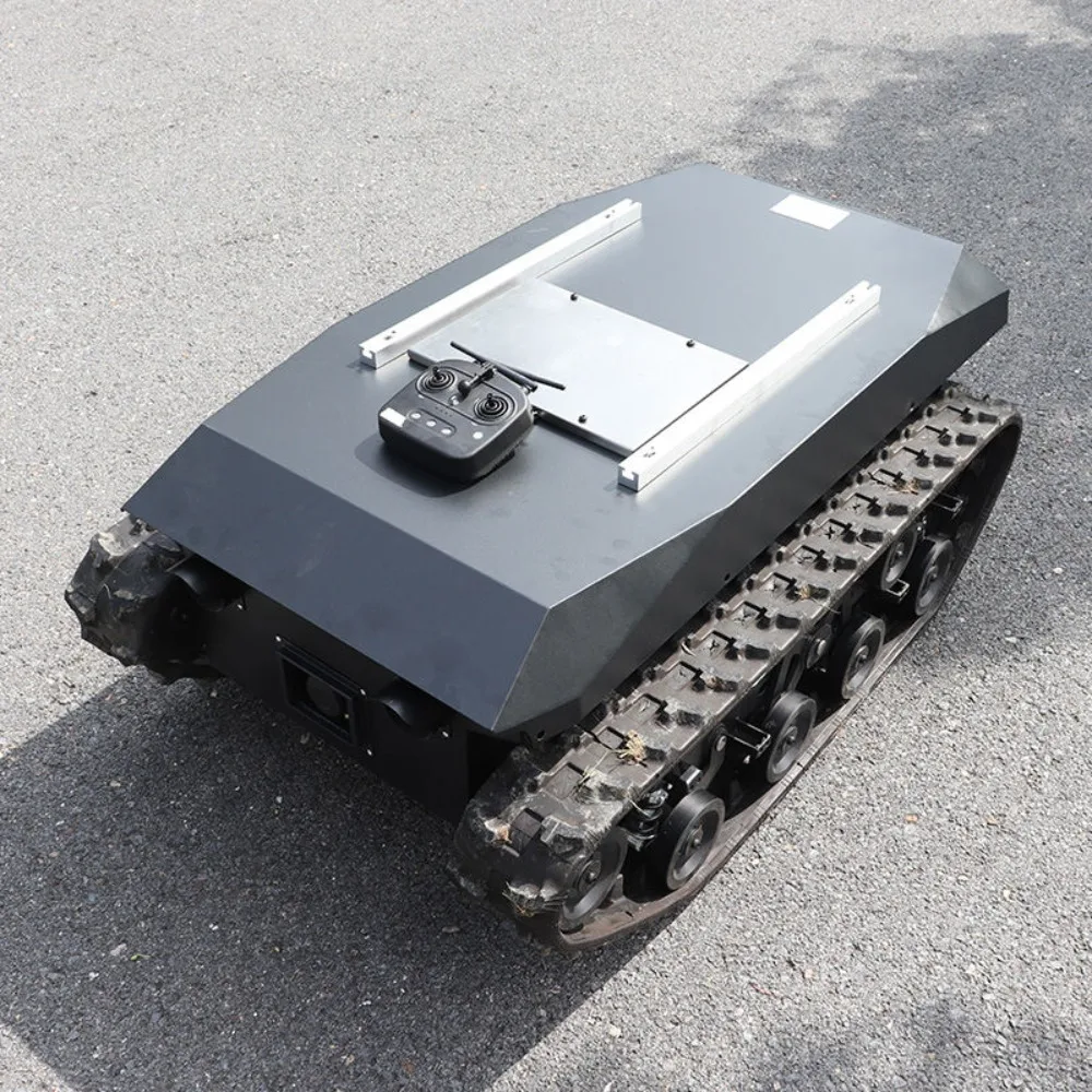 

Suitable for Tins-13 golf ball collector rubber track chassis, independent suspension system, minimal damage to turf