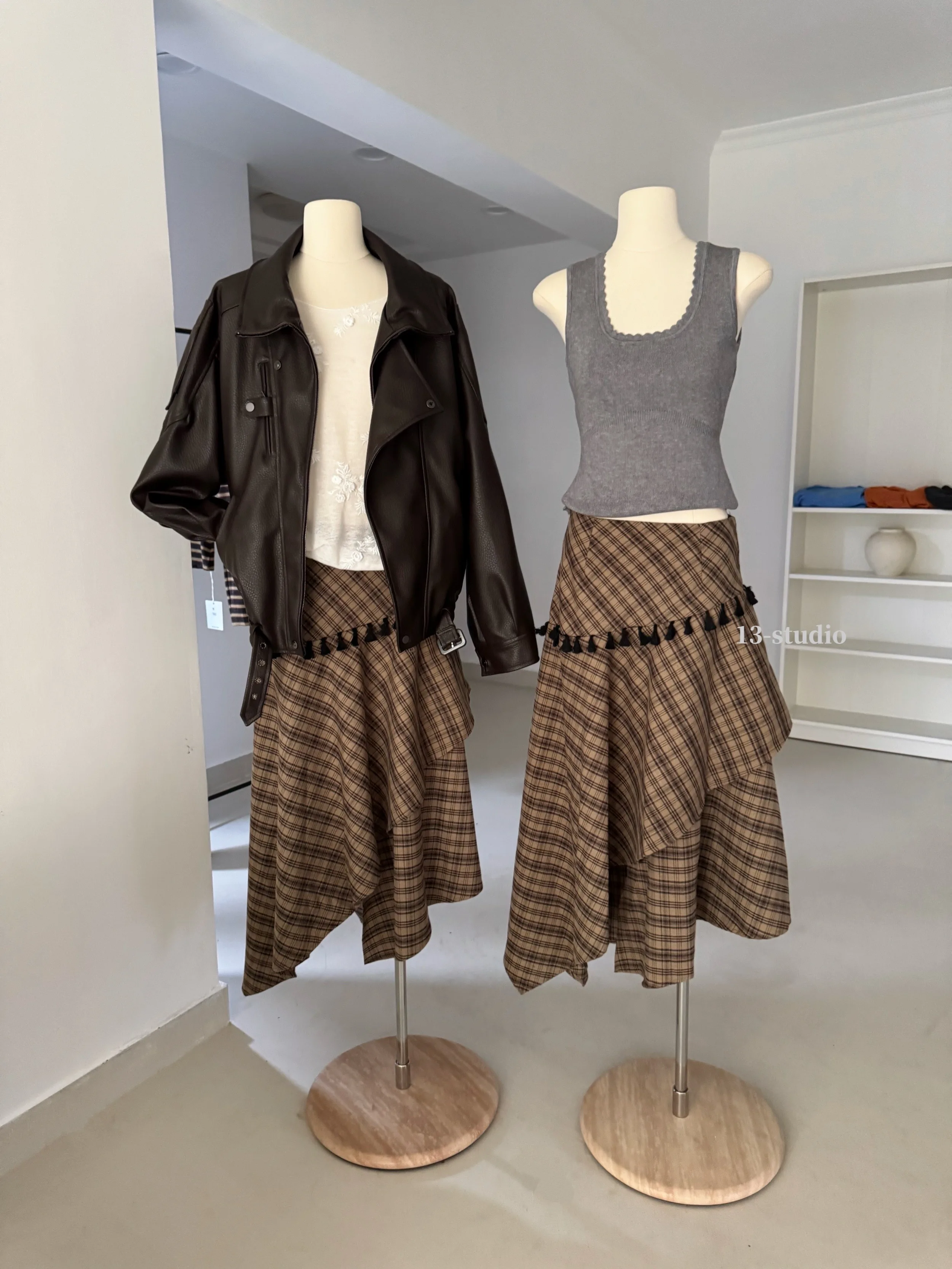 

Women's Vintage Asymmetrical A Line Long Skirt Lady Streetwear Spring Autumn Plaid A Line Irregular Skirt