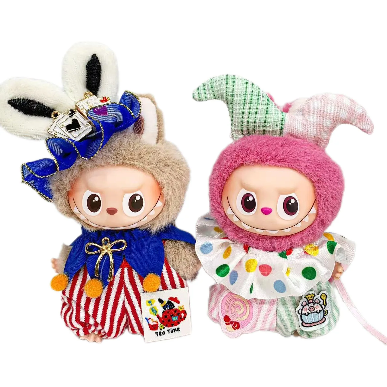 

LABUBU 4.0 Mini Version of The Clothes Are Hot-selling Creative Fun Poker Size King Clothes Set with Exquisite Accessories