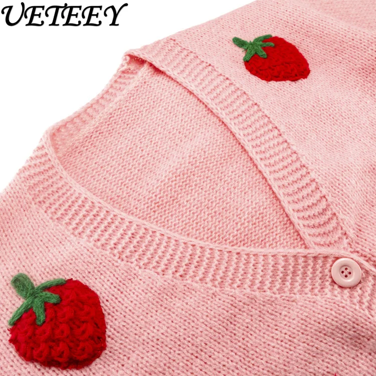 Autumn and Winter New Handmade Embroidered Sweater Women's Fashion Design Strawberry Pattern Long Sleeve Cardigan Knitted