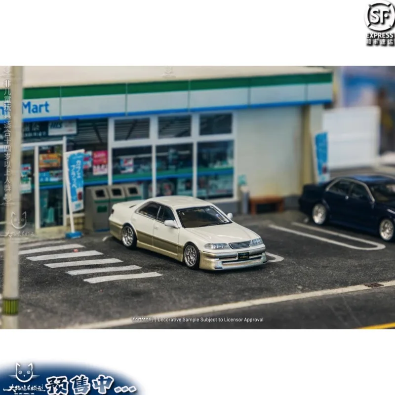 Quality ratio 1:64 Toyota VERTEX Mark II JZX100 Diecast alloy car model toy Gift Collection for children\'s birthday gifts.