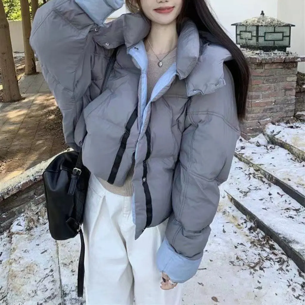 

Women's Reversible Bread Coat Korean Style Hooded Short Cotton Jacket Winter Fashion Small Size with Contrasting Colors