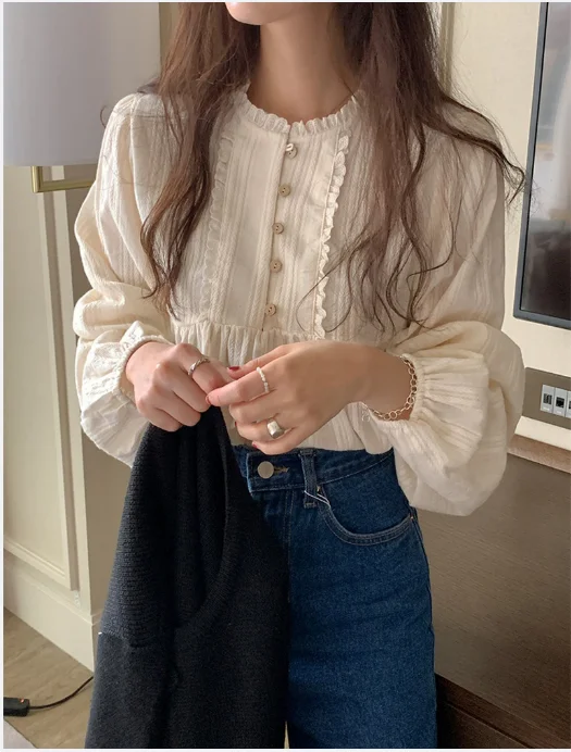 Chique Elegante O-hals Knoppen Vrouwen Blouses Tops Lange Mouw Losse Vrouwelijke Trui Shirts 2023 Lente Dames Solid Blusas