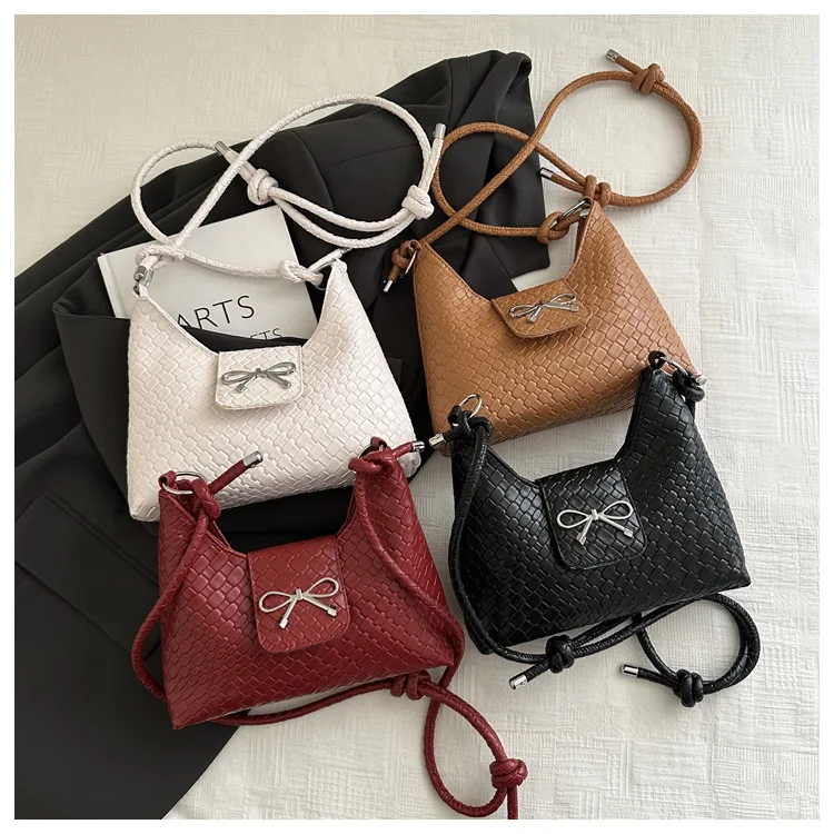 

2025 New Solid Underarm Bag Women Korean Minimalist Bow Shoulder Crossbody Casual Fashion Purse