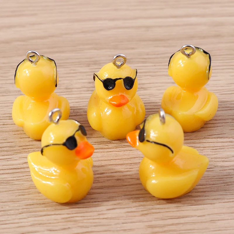 Tusember 10 Stück Niedliche 3D Cartoon Sonnenbrillen Gelbe Enten-Anhänger für Schmuckherstellung DIY Ohrringe Halsketten Armbänder Basteln – Detail 7