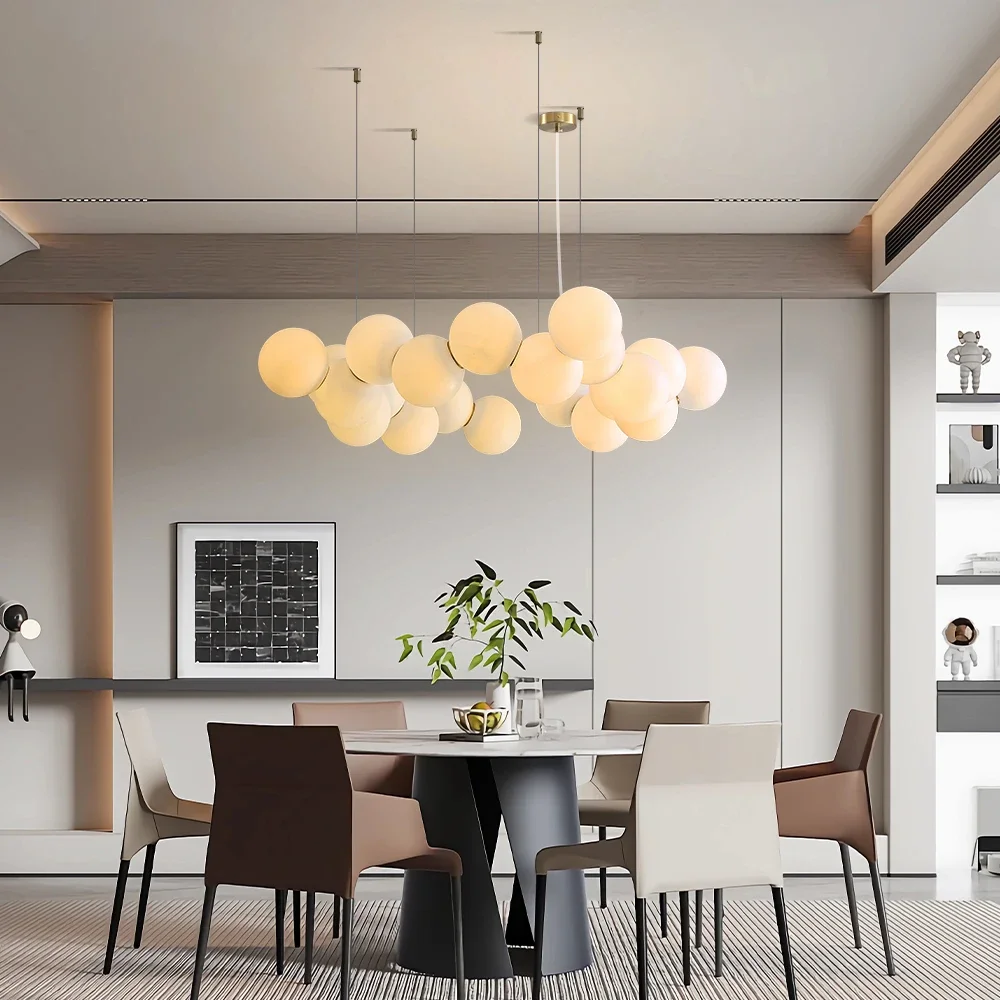 Nordic Modern White Bubble Pendant Chandeliers for Living RooM Dining Room Designer Round Ball Hanging Pendant Lights Bedroom