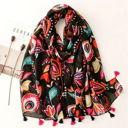 Autumn Fashion Brand Bohemian Ethnic Floral Tassel Viscose Shawl Scarf Lady Soft Pashmina Hijabs and Wraps Bufandas Muslim Sjaal