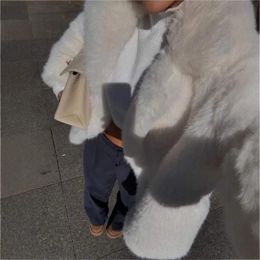 Caldo capospalla femminile in peluche 2025 marchio di lusso moda donna cappotto in pelliccia sintetica giacca chic ragazze autunno inverno pelliccia di volpe oversize