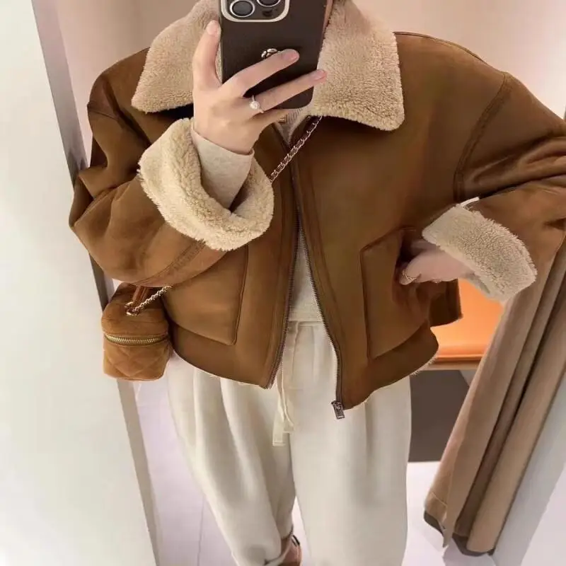 

Women's Padded Jacket Outdoor Daily Wear Faux Fur Lamb Wool Coat Female Thickened Lapel Jacket Outerwear Autumn Winter 2025 Tops