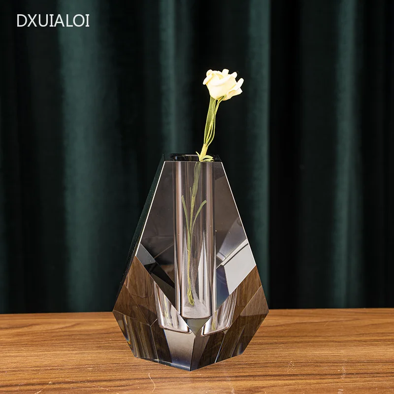 Modern minimalist crystal vase Floral organ Interior Design Decoration Office decorations Home decoration accessories Glass Vase